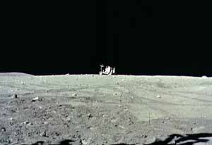 Lunar Rover � l'horizon