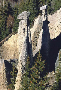 chemin&eacute;e de f&eacute;e