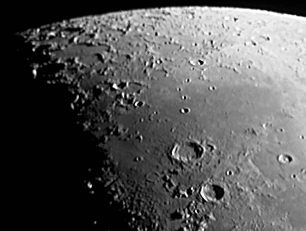Un morceau de Lune &copy;Club Erato